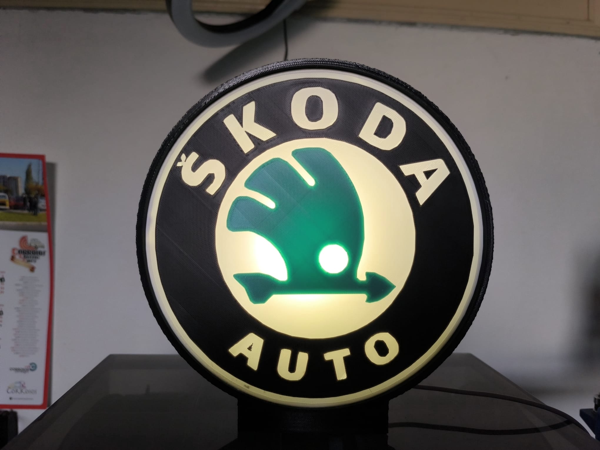 Skoda logo dos anos 90 — imagem 10
